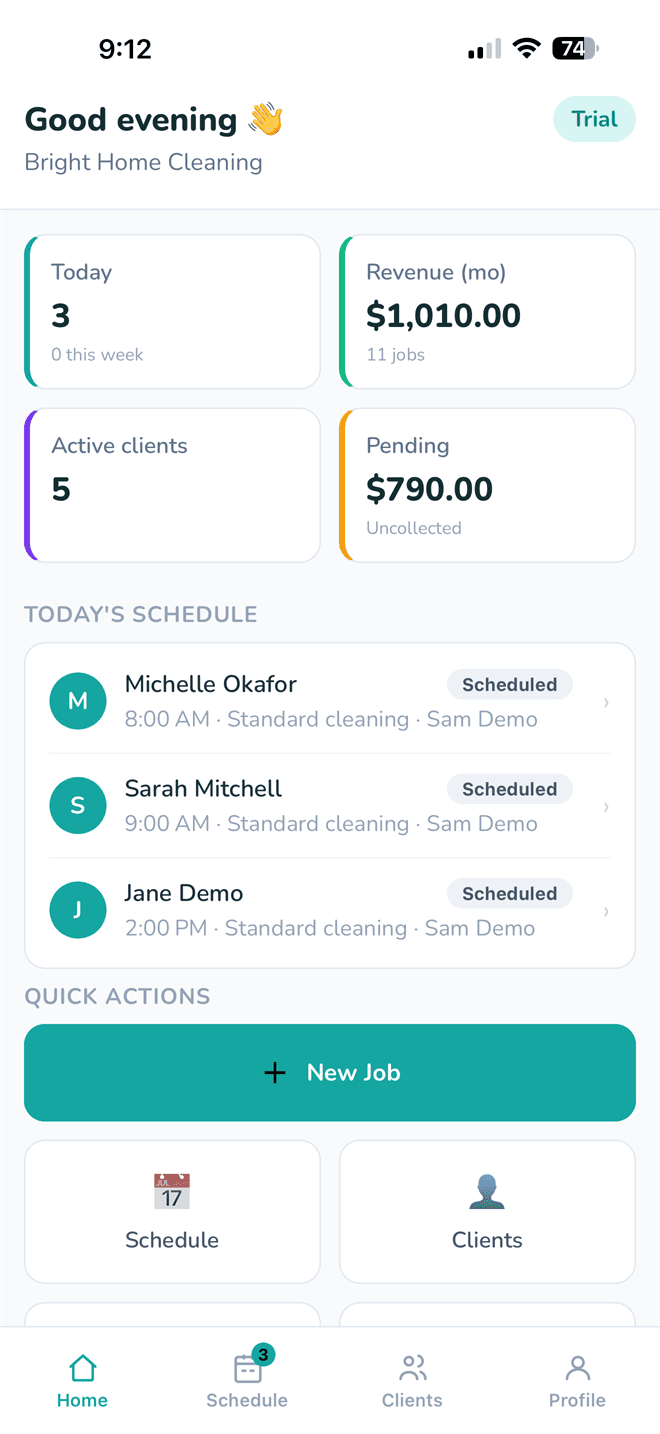 AkosNeat home screen showing today's jobs, revenue for the month and pending payments